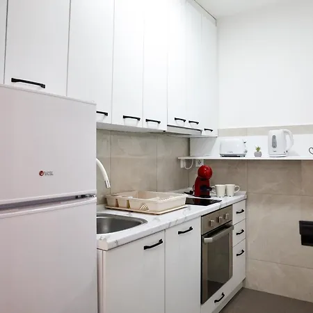 Luca's Urban Apartment *